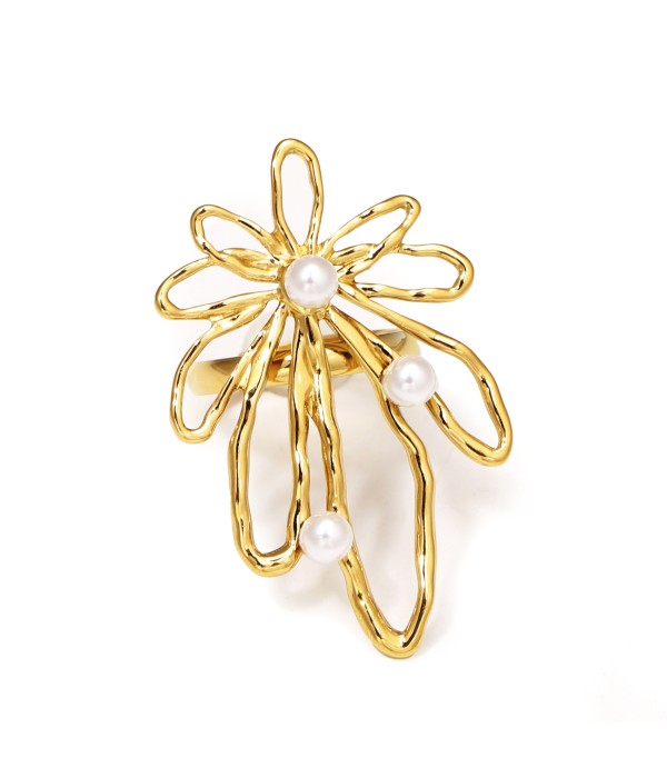 Anillo floral elegante con perlas