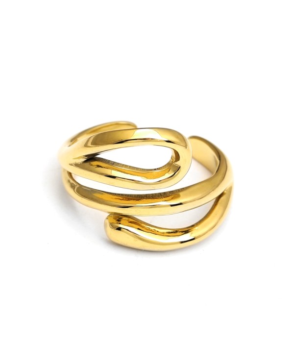 Anillo de líneas entrelazadas