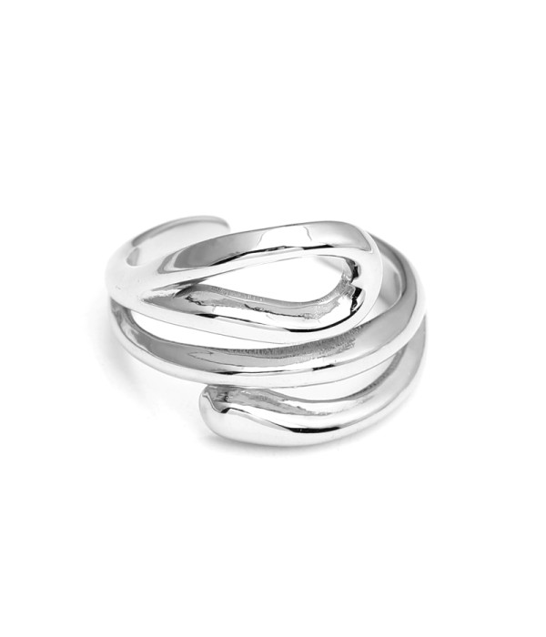 Anillo de líneas entrelazadas 2