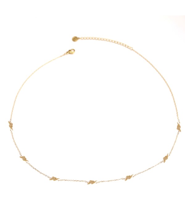 Collar dorado de serpiente