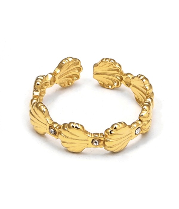 Anillo dorado de conchas con circonitas