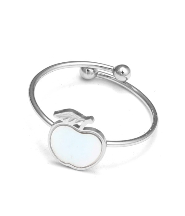 Anillo con manzana de nácar