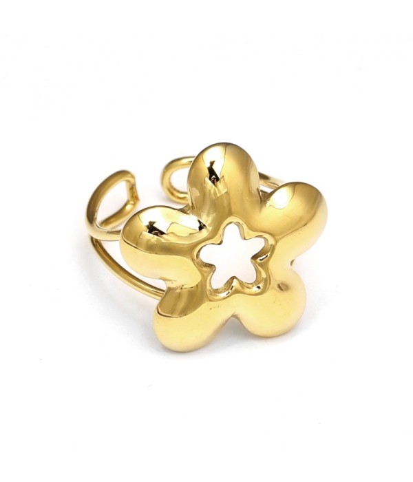 Anillo con diseño floral