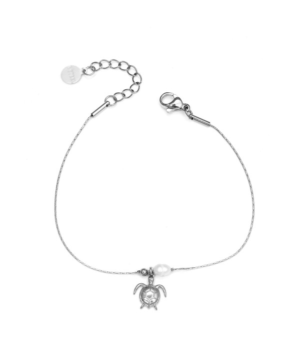Pulsera plateada con tortuga y perla
