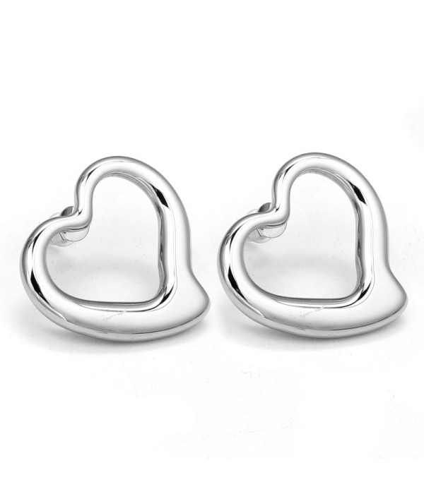 Pendientes plateados de corazón