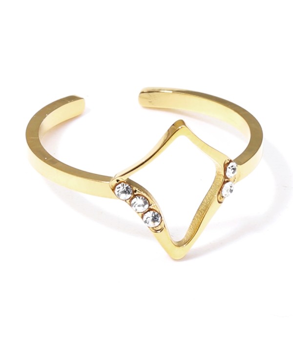 Anillo dorado con rombo y detalles en circonitas