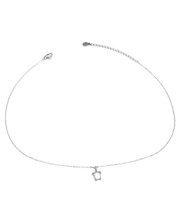 Collar plateado de tortuga con nácar