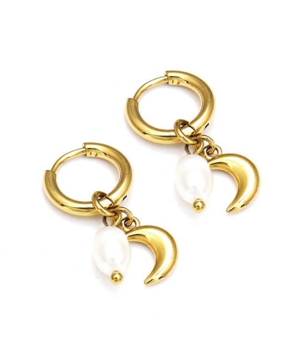Pendientes dorados con perla y luna