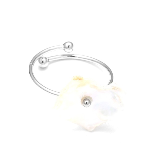 Anillo abierto plateado con perla natural