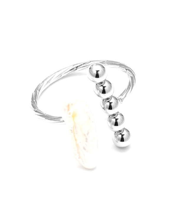 Anillo abierto plateado con perla natural