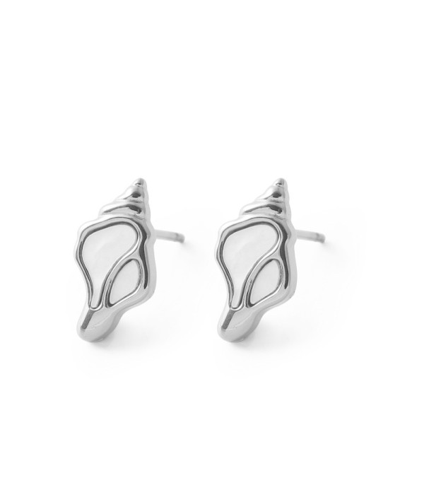 Pendientes plateados de caracola con nácar