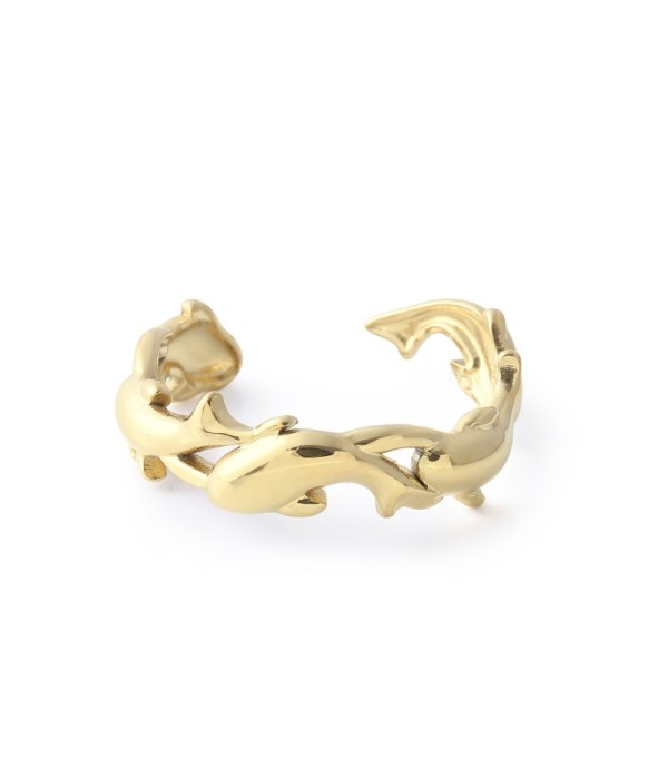Anillo de delfines entrelazados