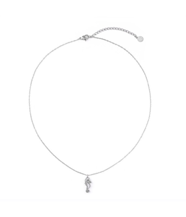 Collar plateado de caballito de mar con nácar