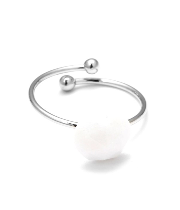 Anillo abierto plateado con piedra de colores