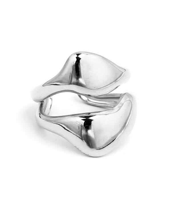 Anillo de dos líneas curvas anchas