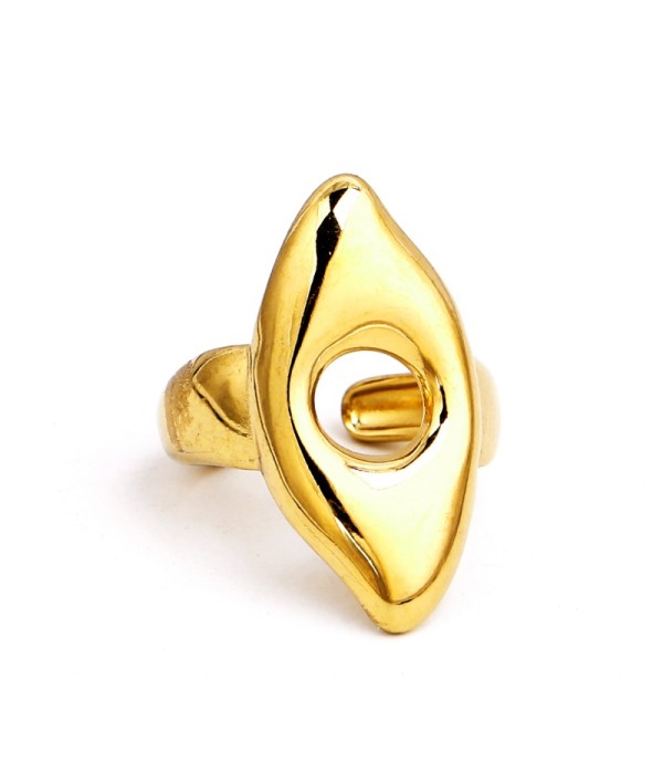 Anillo con diseño hueco