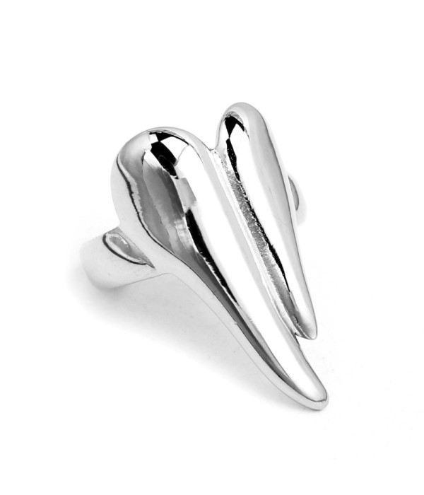 Anillo de corazón alargado