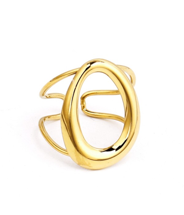 Anillo dorado con diseño de óvalo hueco