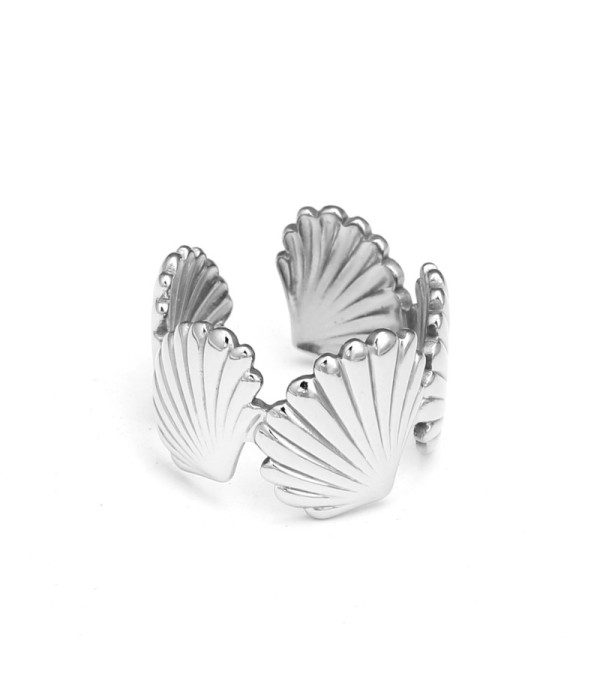 Anillo con conchas