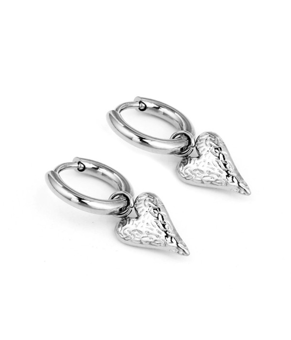Pendientes de aro plateados con colgante de corazón