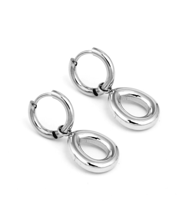 Pendientes plateados de aro con colgante ovalado