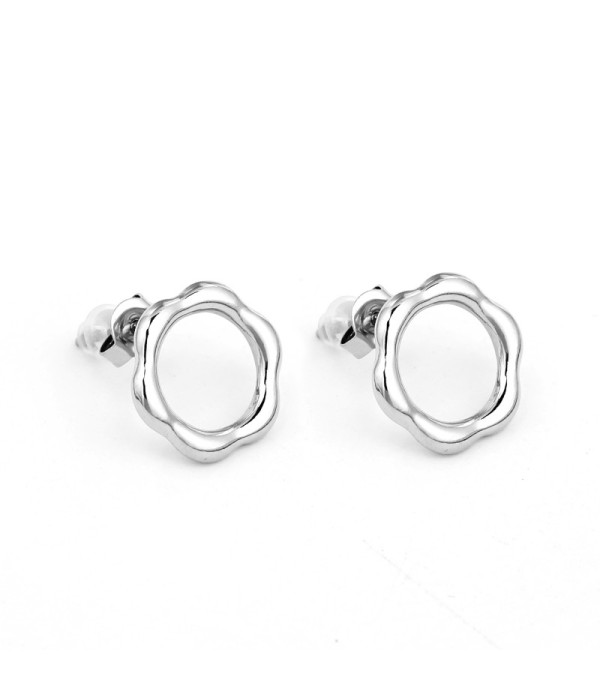 Pendientes redondos con diseño ondulado