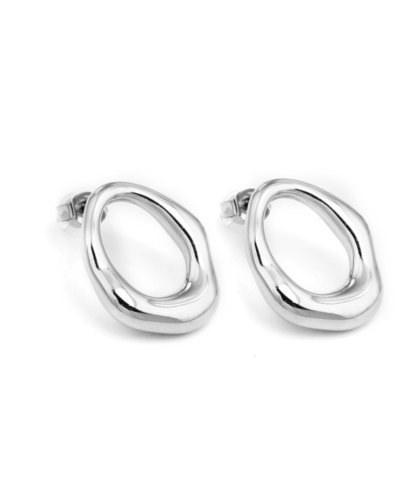 Pendientes plateados ovalados