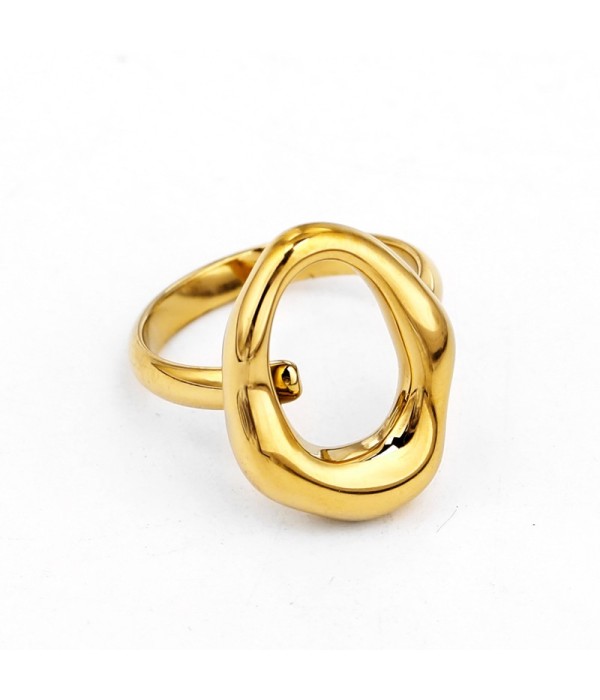 Anillo dorado ovalado minimalista