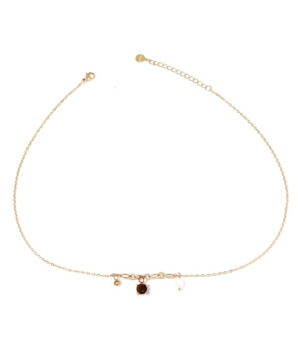 Collar dorado con colgante de piedra redondo y...