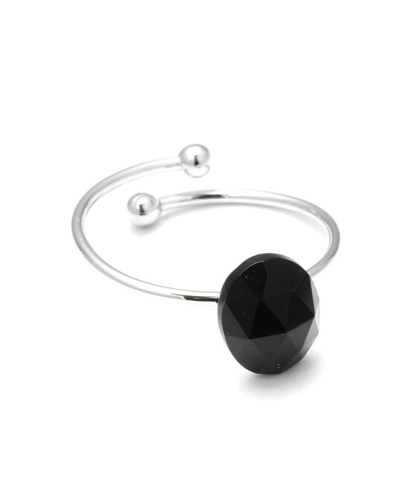 Anillo abierto plateado con piedra de colores