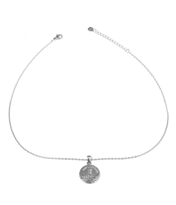 Collar plateado con medalla de la Virgen de Fátima