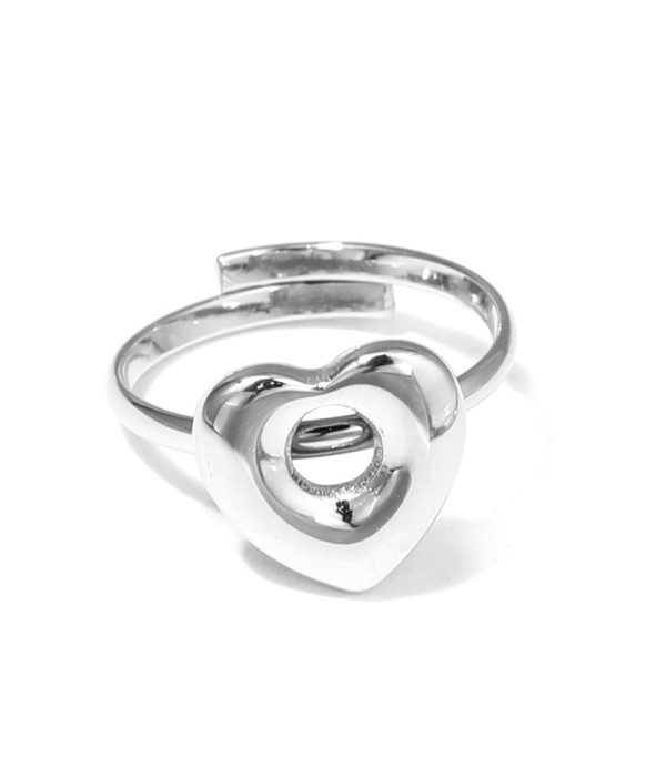 Anillo plateado con corazón