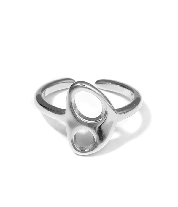 Anillo con óvalos calados