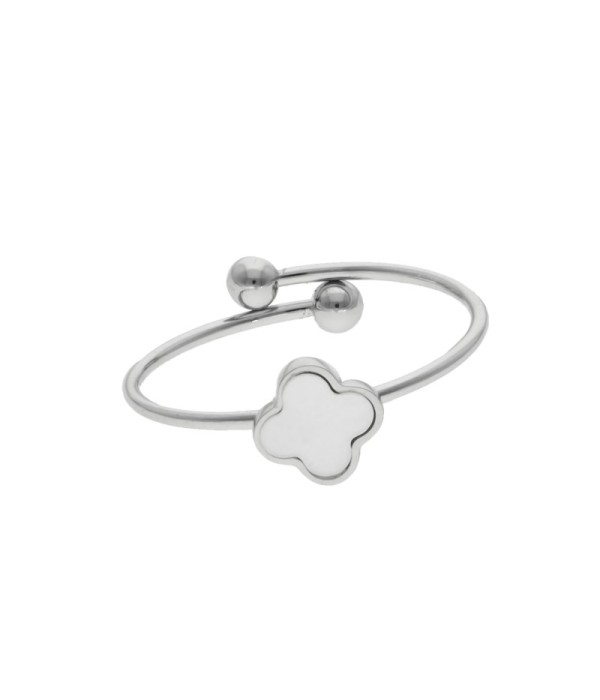 Anillo plateado con trébol de nácar