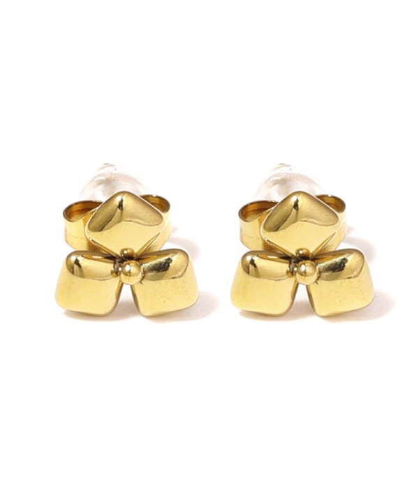 Pendientes de tres cuadrados