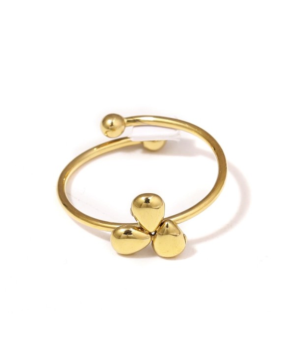 Anillo dorado con tres gotas