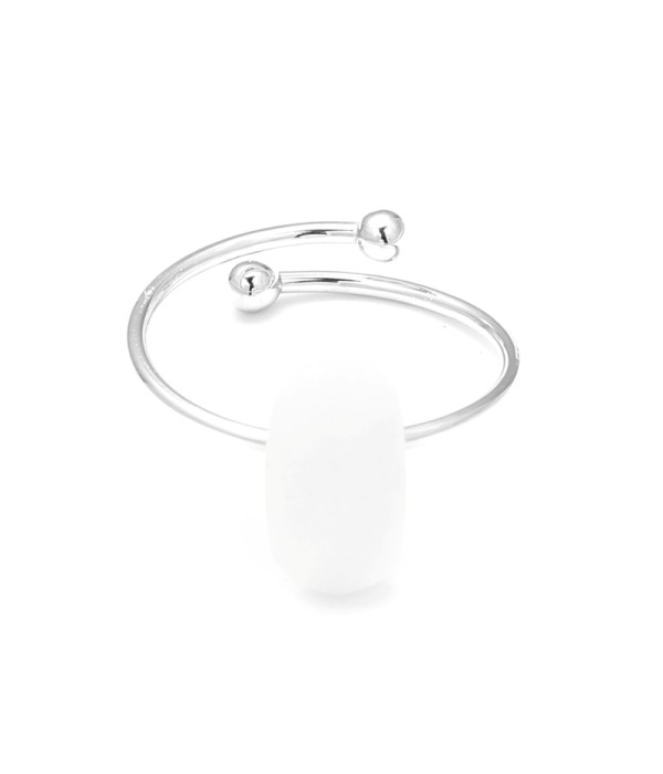 Anillo abierto plateado con piedra de colores