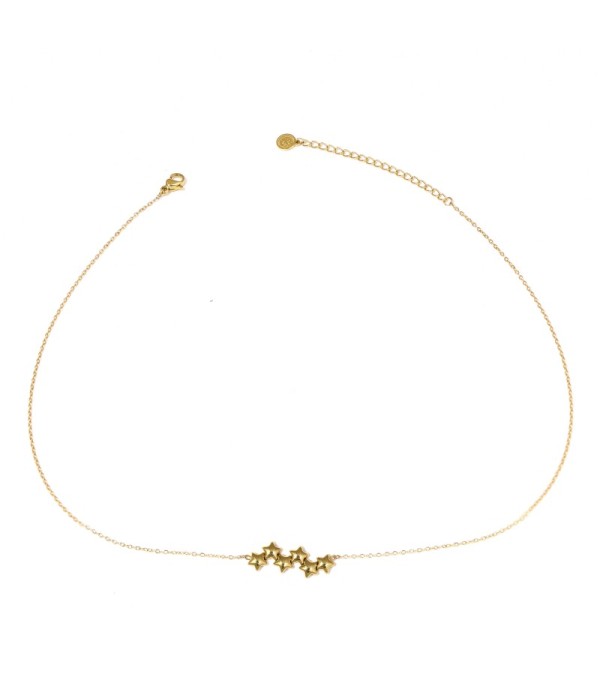 Collar dorado con varias estrellas de cuatro puntas