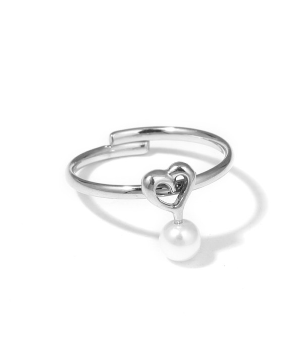Anillo con corazón y perla 2