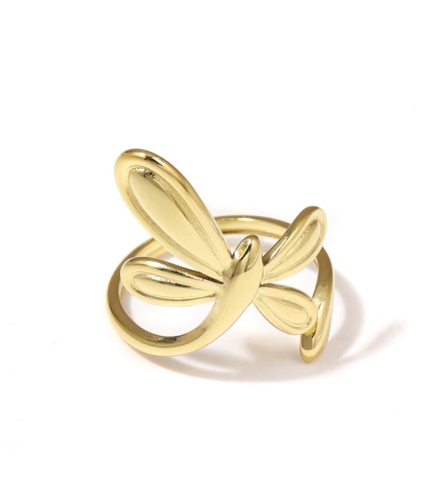Anillo con diseño de libélula