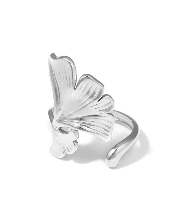 Anillo con diseño de hojas 2