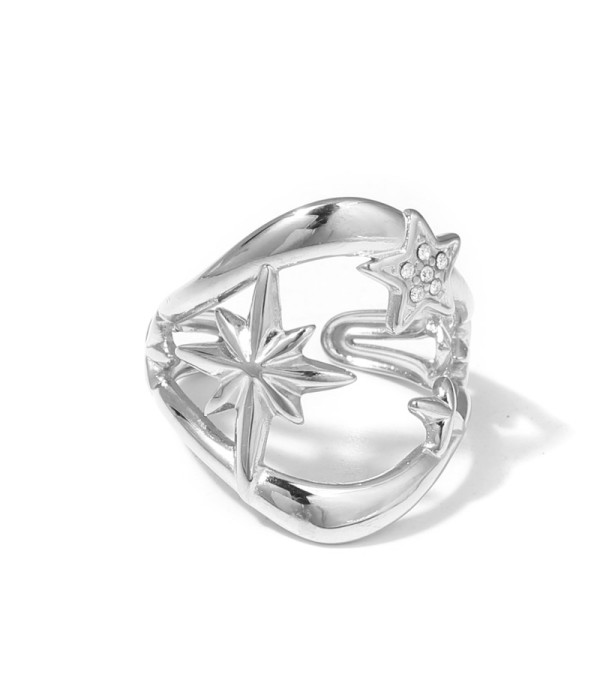 Anillo plateado con estrellas y circonitas