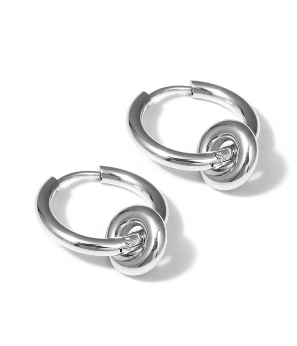 Pendientes de aro con colgante de forma circular