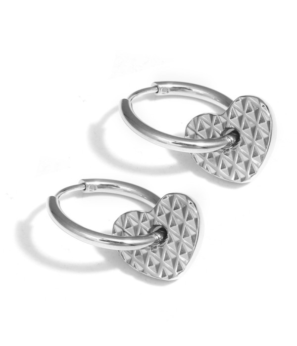 Pendientes de aro con colgante de corazón...
