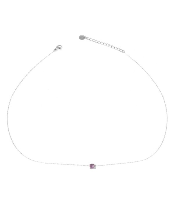 Collar plateado con colgante cuadrado de piedra