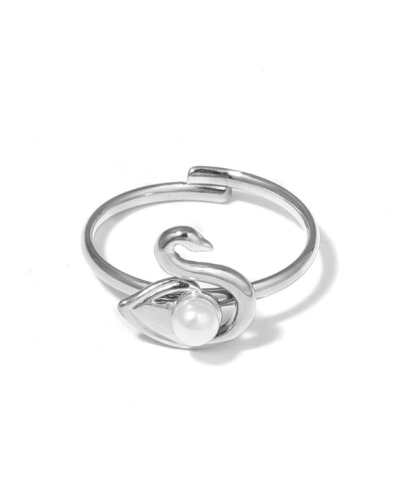 Anillo con diseño de cisne y perla