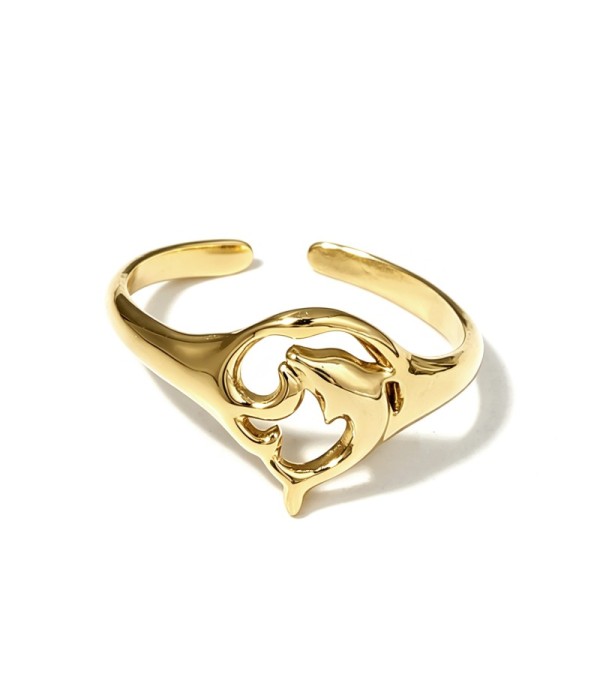 Anillo con diseño de delfín