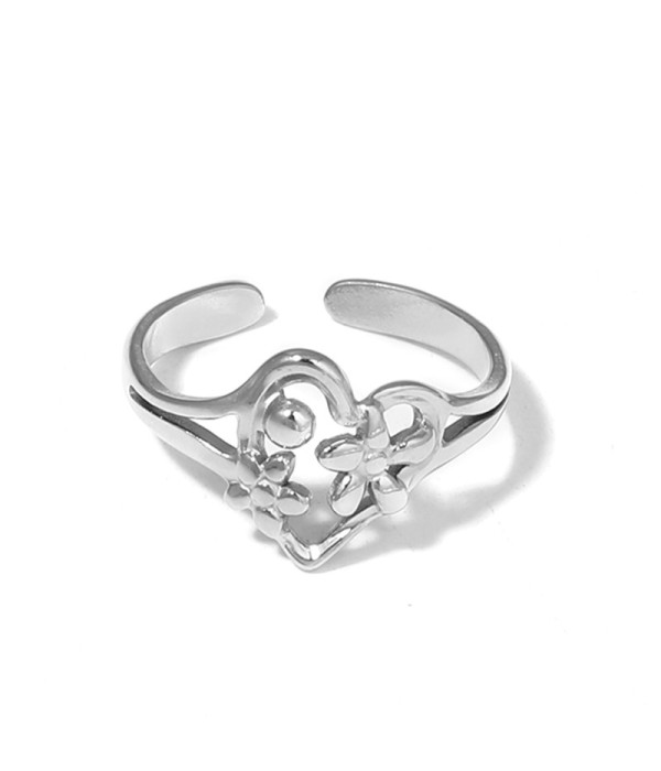 Anillo con diseño de corazón y flores 2