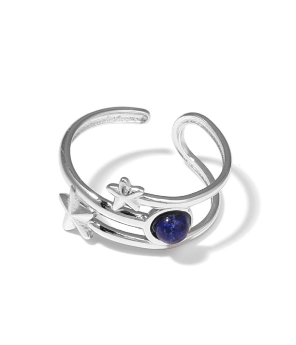 Anillo plateado con estrellas y piedra