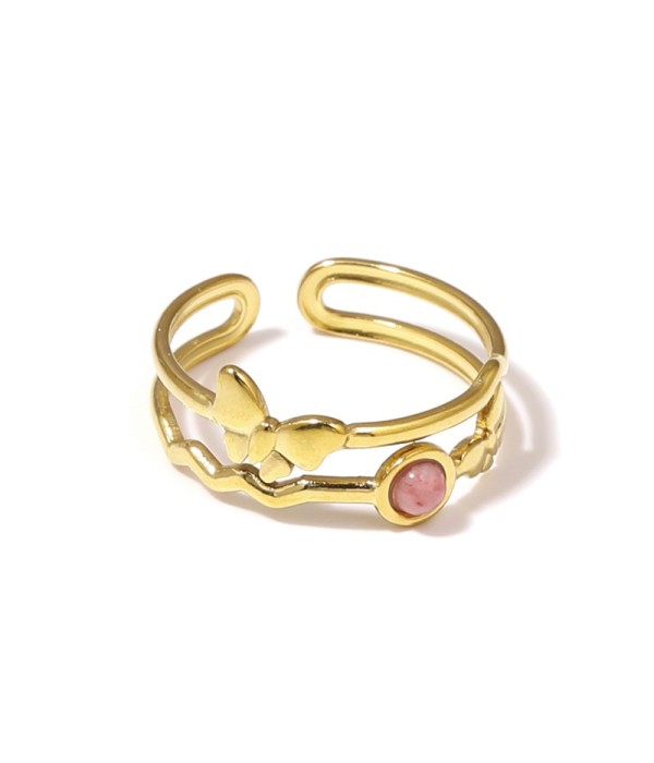 Anillo dorado con mariposa y piedra